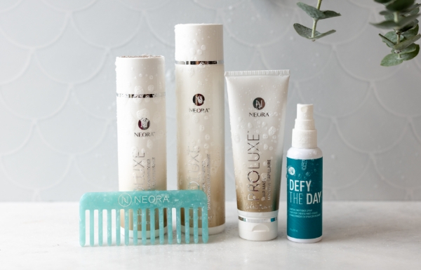 Image of the Summer Hair Essentials Set including the free ultimate detangling combo in a bathroom setting 